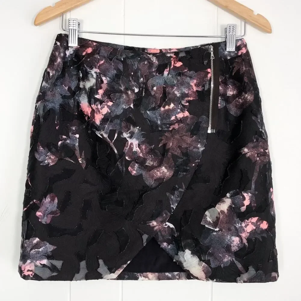 Luba Hannah Payne Whimsigoth Fairy Goth Floral Mini Skirt Tulip Hem Size 4 Black